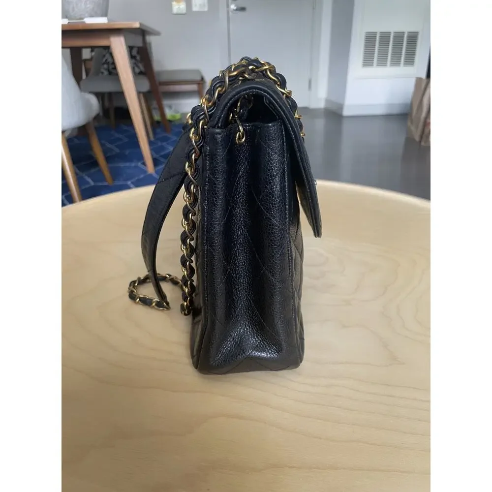 Chanel Caviar Medium Square Flap Crossbody Bag Classic Black Leather Gold CC